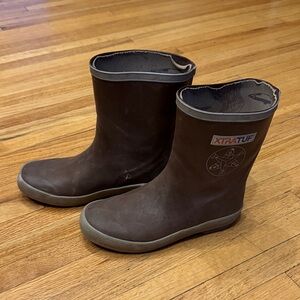 Xtratuf Kids Brown Rubber Rain Boots Salmon Sisters Bug Kids Size 3